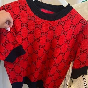 Gucci red shirt sleeve sweater  medium